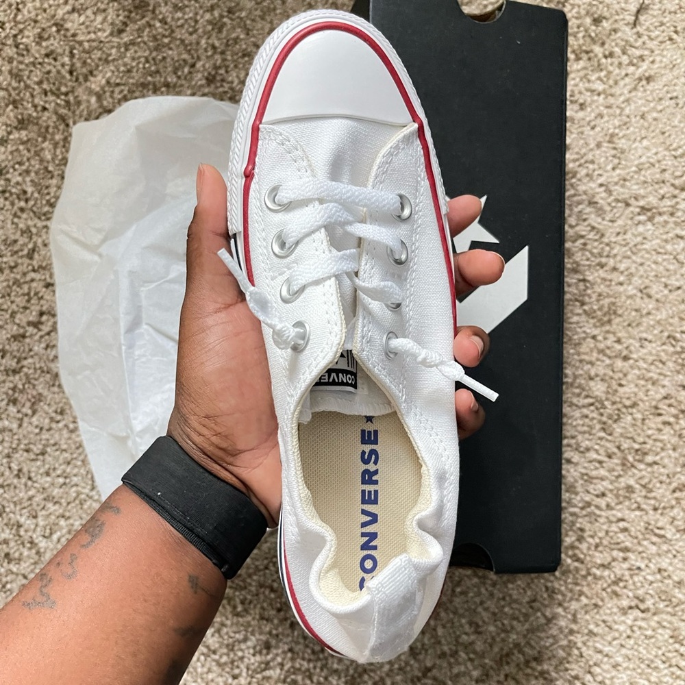 Women’s Converse Shoreline - Size 7.5